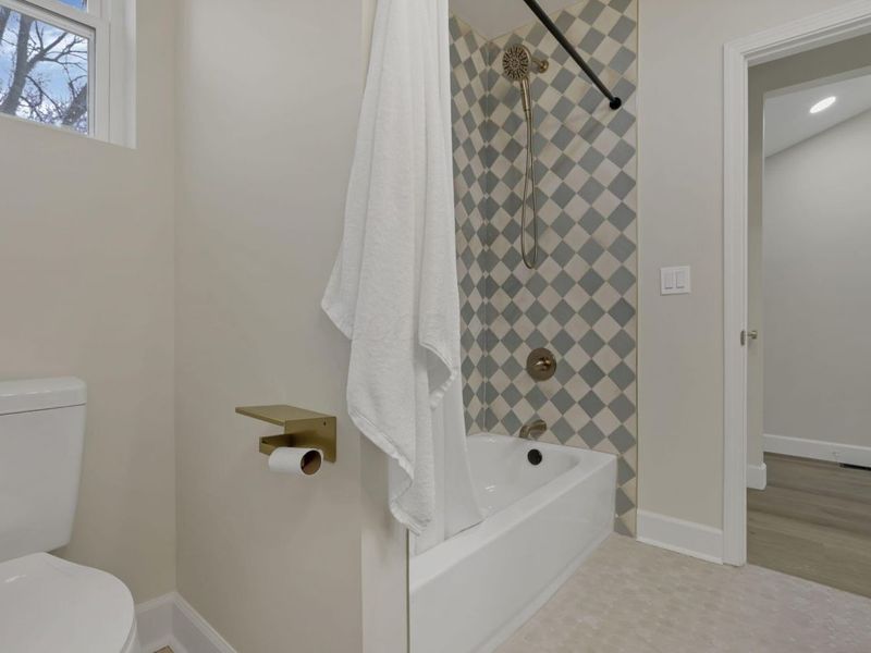 1196 Francisco Road, Columbus, OH 43220 Photo 28