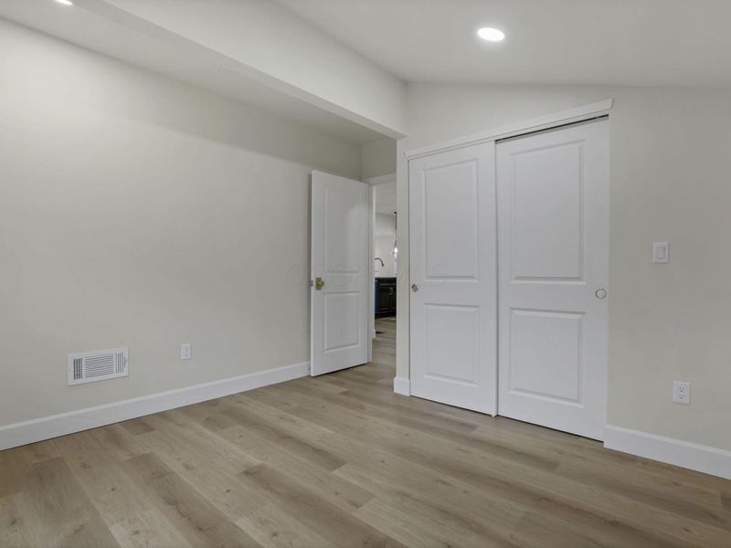 1196 Francisco Road, Columbus, OH 43220 Photo 30