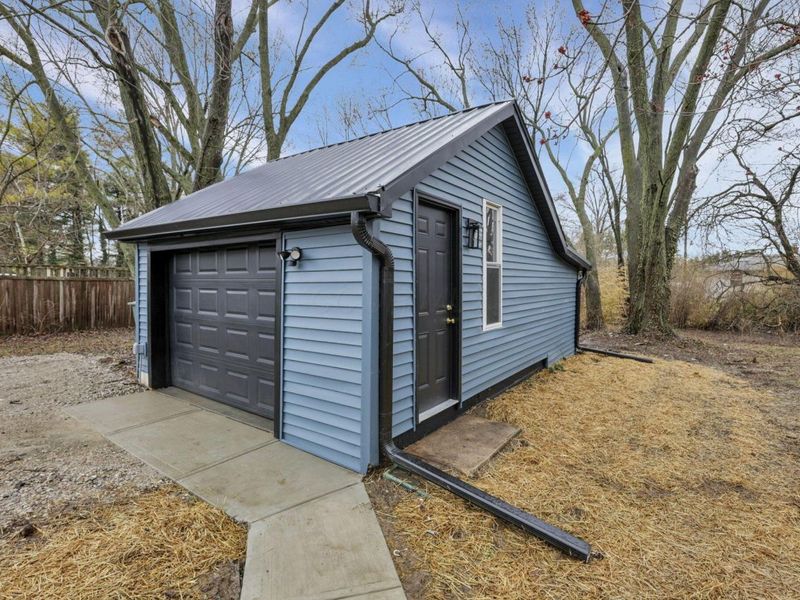 1196 Francisco Road, Columbus, OH 43220 Photo 36