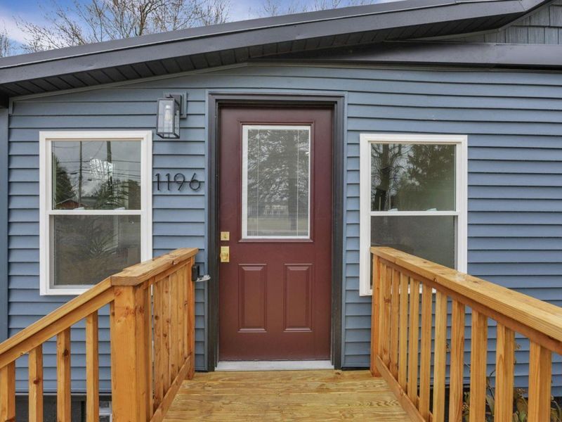 1196 Francisco Road, Columbus, OH 43220 Photo 4