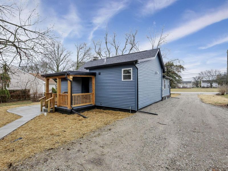 1196 Francisco Road, Columbus, OH 43220 Photo 47