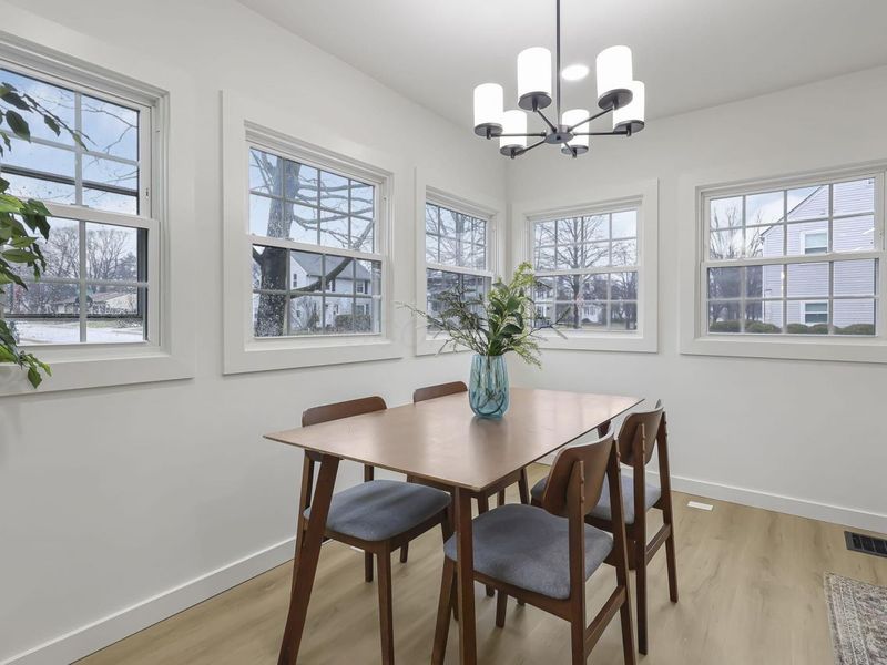 878 Grandon Avenue , Columbus, OH 43209 Photo 13