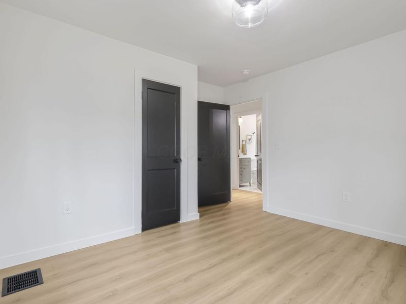 878 Grandon Avenue , Columbus, OH 43209 Photo 28