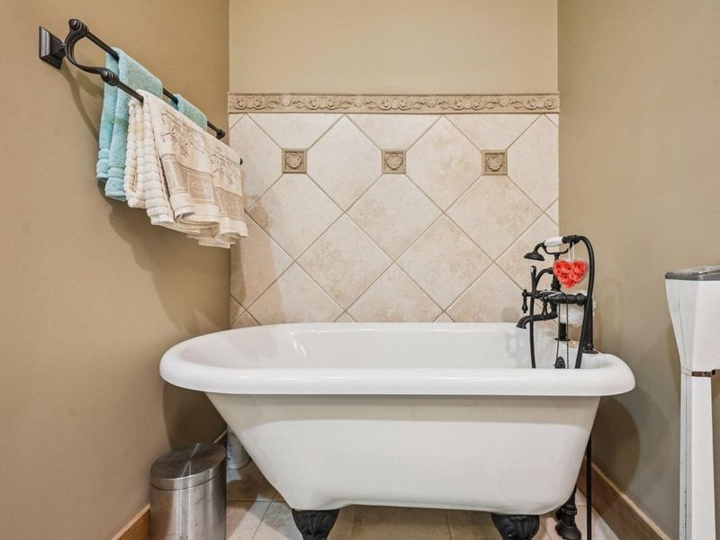 123 Misty Meadows Drive, Heath, OH 43056 Photo 45