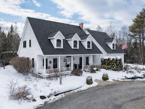25 Deer Hill Lane , Hampden, ME 04444