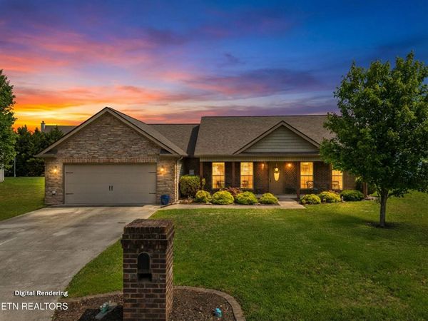 813 Commonwealth Ave, Strawberry Plains, TN 37871