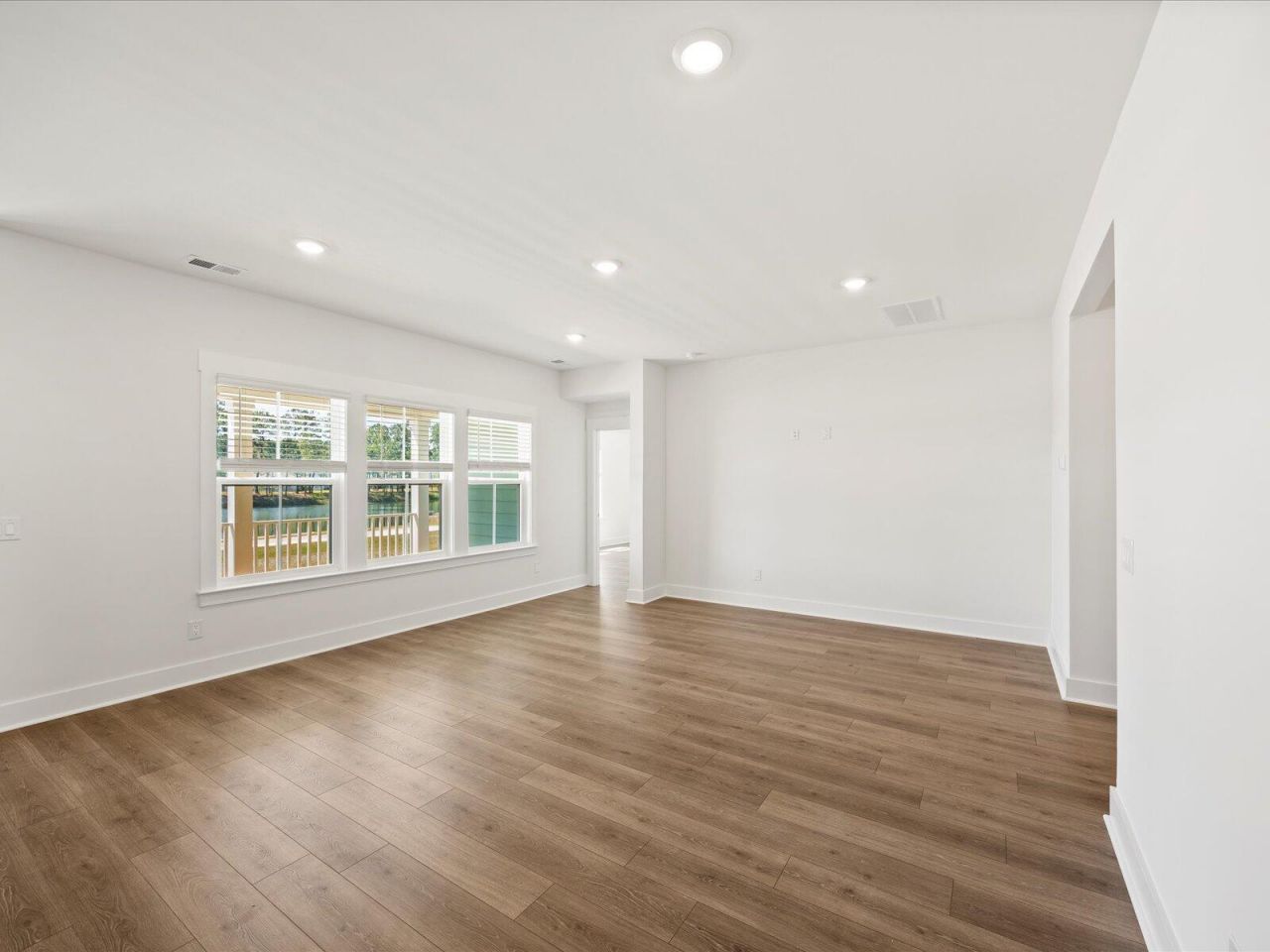 378 Calm Water Way Photo 11