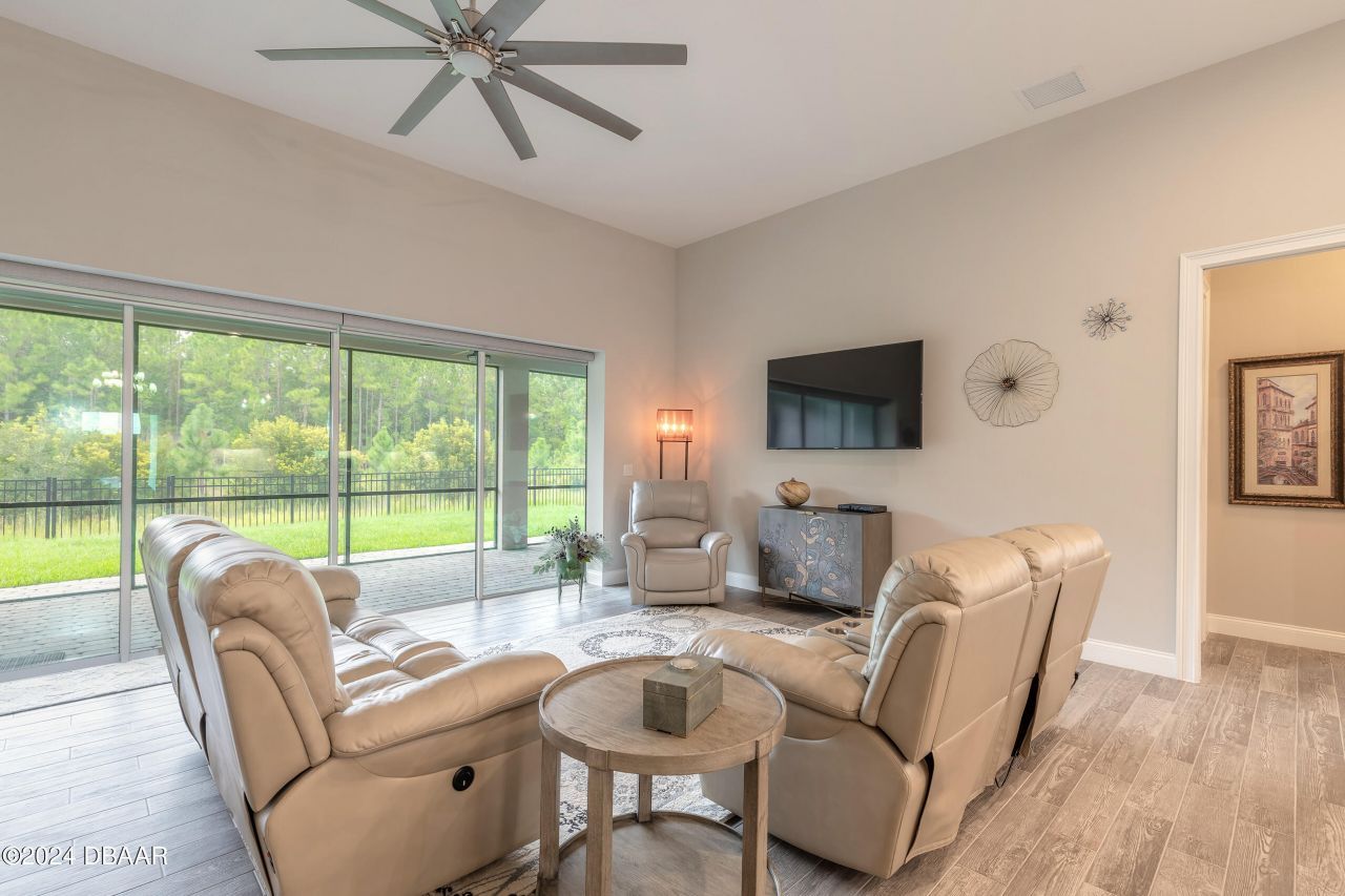 205 Cyan Avenue, Daytona Beach, FL 32124 Photo