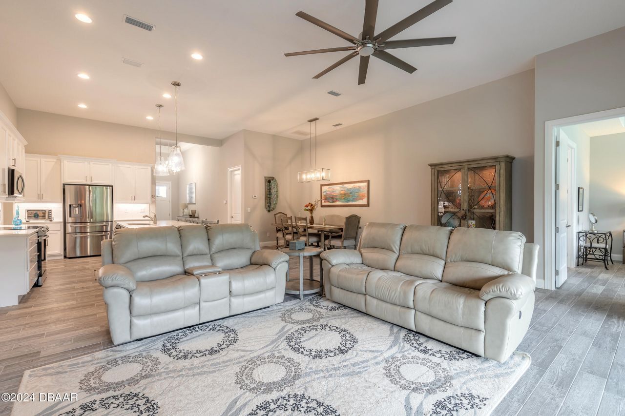 205 Cyan Avenue, Daytona Beach, FL 32124 Photo