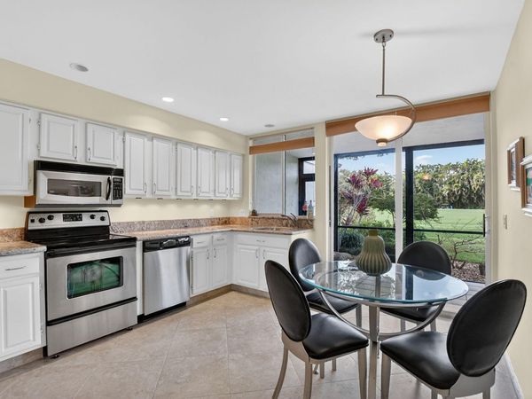 19720 Sawgrass Drive, Unit 902, Boca Raton, FL 33434