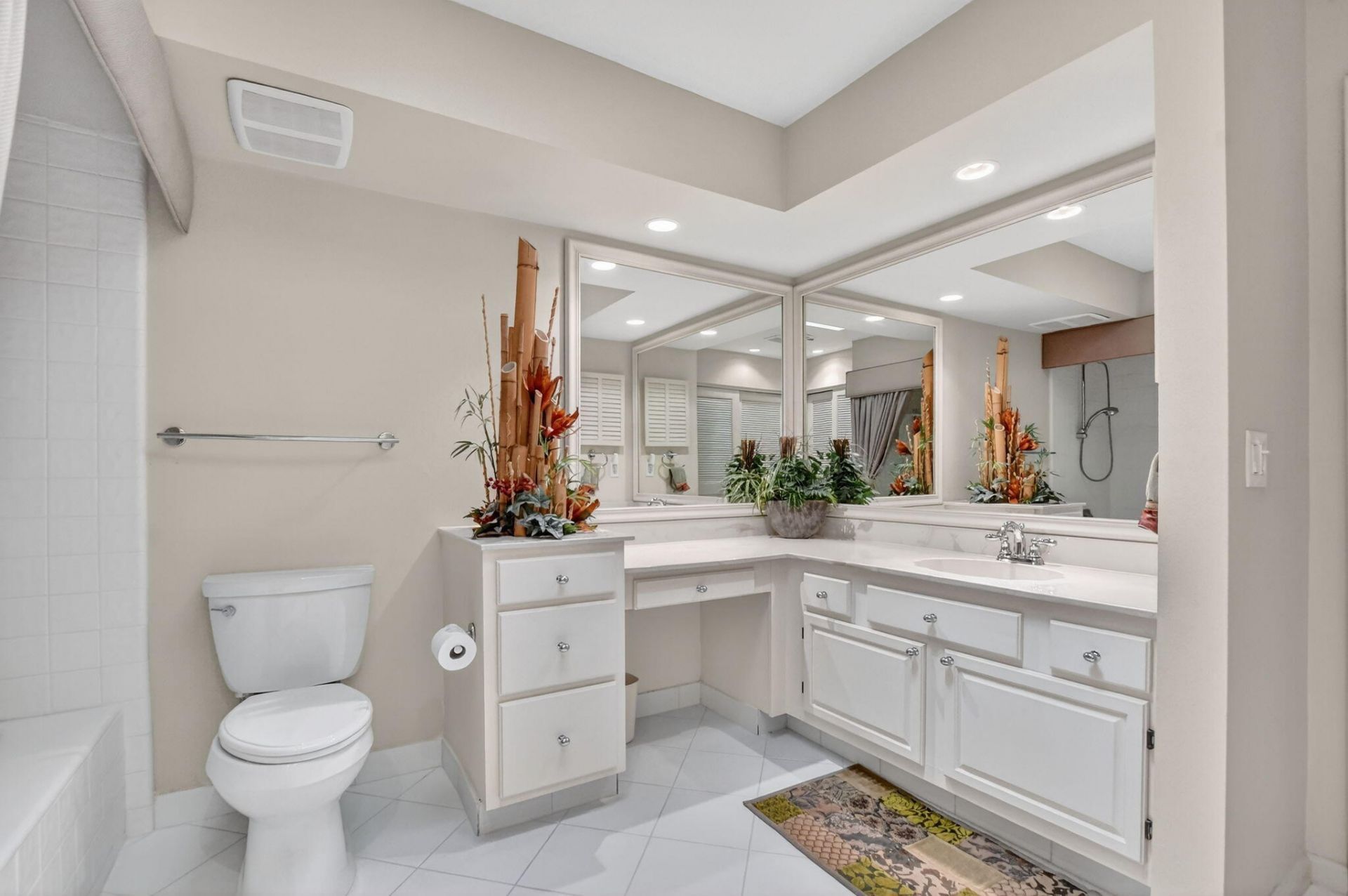 19720 Sawgrass Drive, Unit 902, Boca Raton, FL 33434 Photo