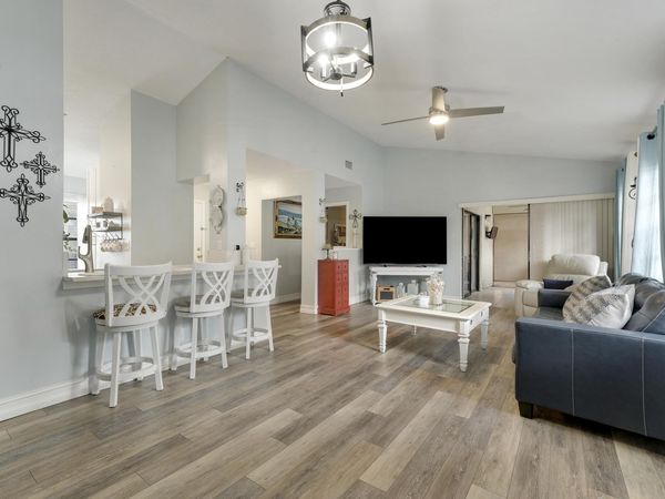 3263 Perimeter Drive, Greenacres, FL 33467