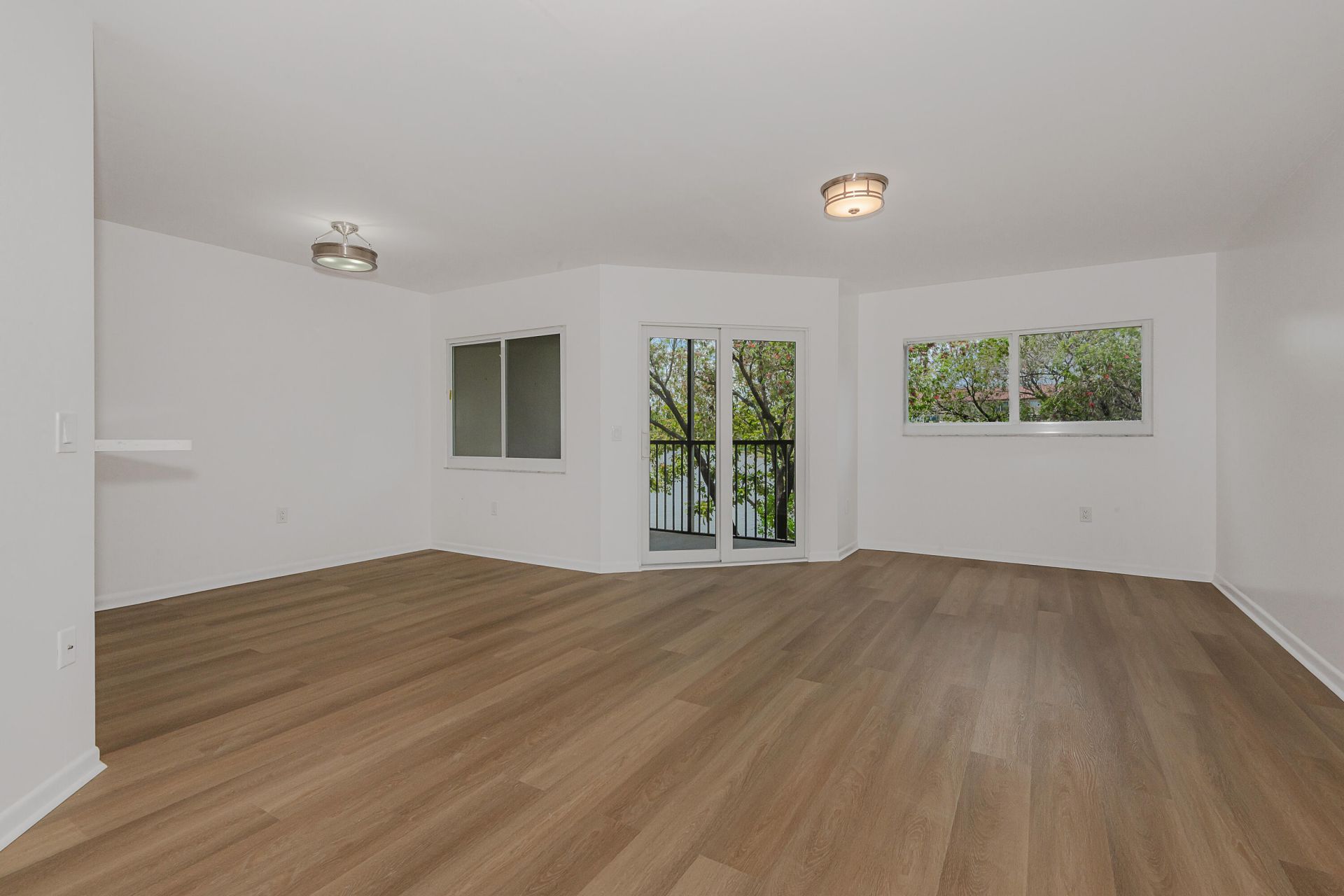 13800 SW 14th Street, Unit 211c, Pembroke Pines, FL 33027 Photo