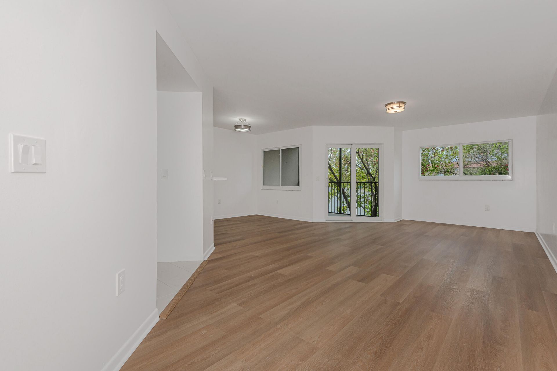 13800 SW 14th Street, Unit 211c, Pembroke Pines, FL 33027 Photo