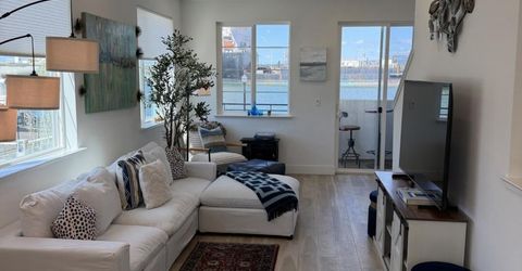 405 Sentinel Dr, Alameda, CA 94501 Photo