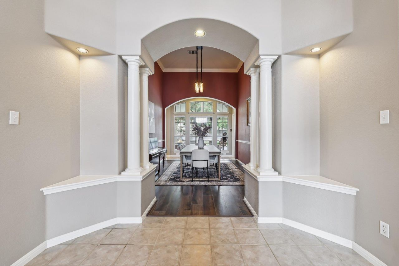 2950 James Parker Ln, Round Rock, TX 78665 Main Photo