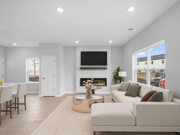 1024 130th Court E, Rosemount, MN 55068