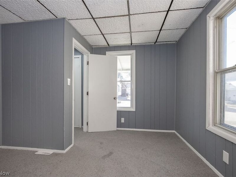 7815 Jeffries Avenue, Cleveland, OH 44105 Photo 17