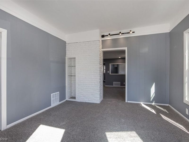 7815 Jeffries Avenue, Cleveland, OH 44105 Photo 20