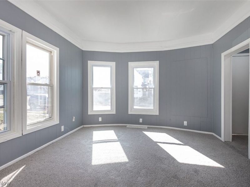 7815 Jeffries Avenue, Cleveland, OH 44105 Photo 21