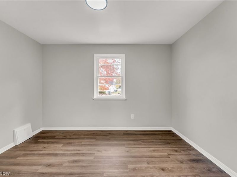 441 E 250th Street, Euclid, OH 44132 Photo 10