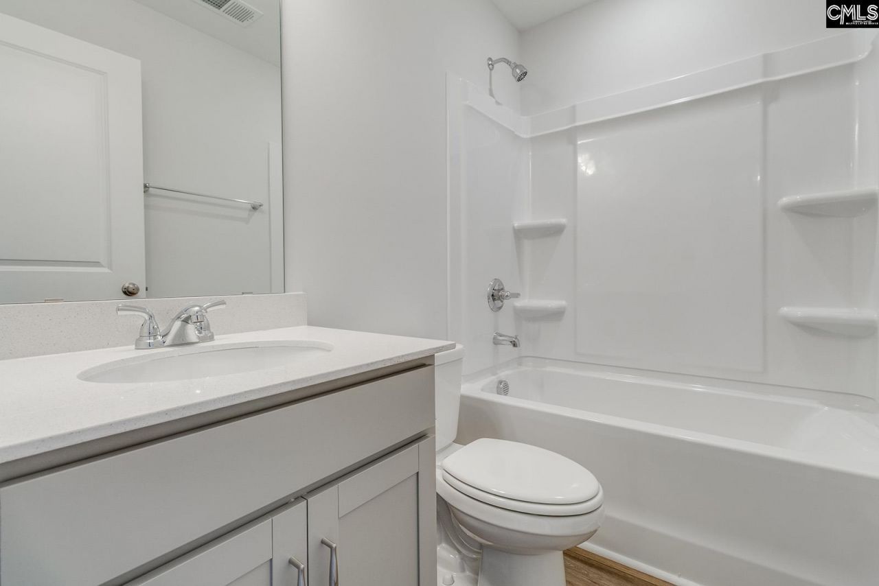 3047 Harborview Drive Photo 24