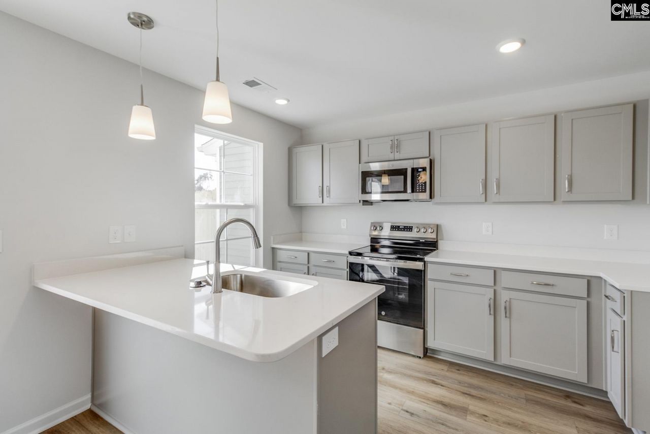 3047 Harborview Drive Photo 6