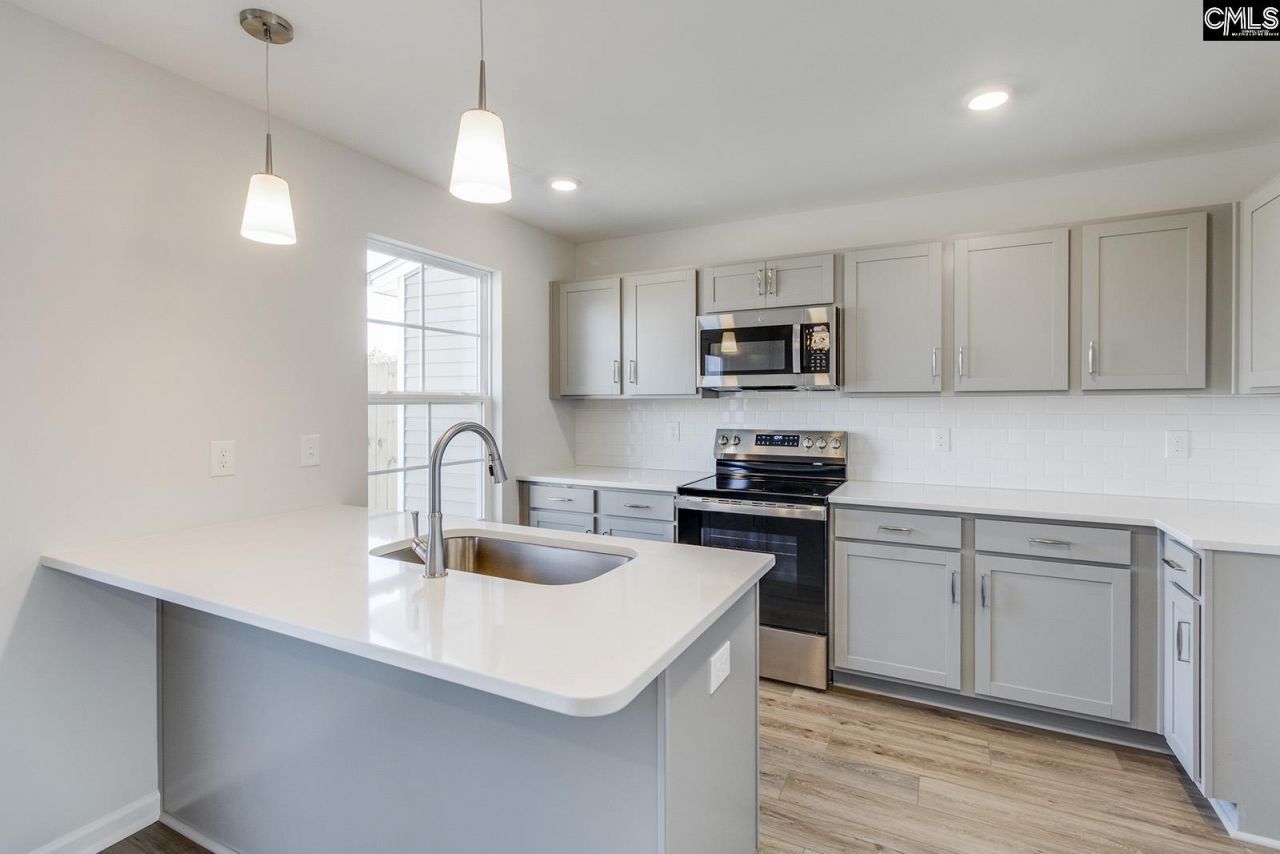 3047 Harborview Drive Photo 8