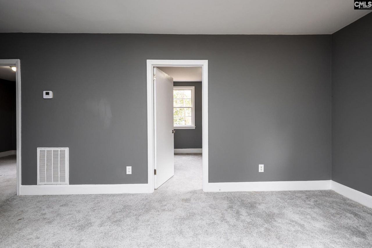 4818 Katy Street Photo 7