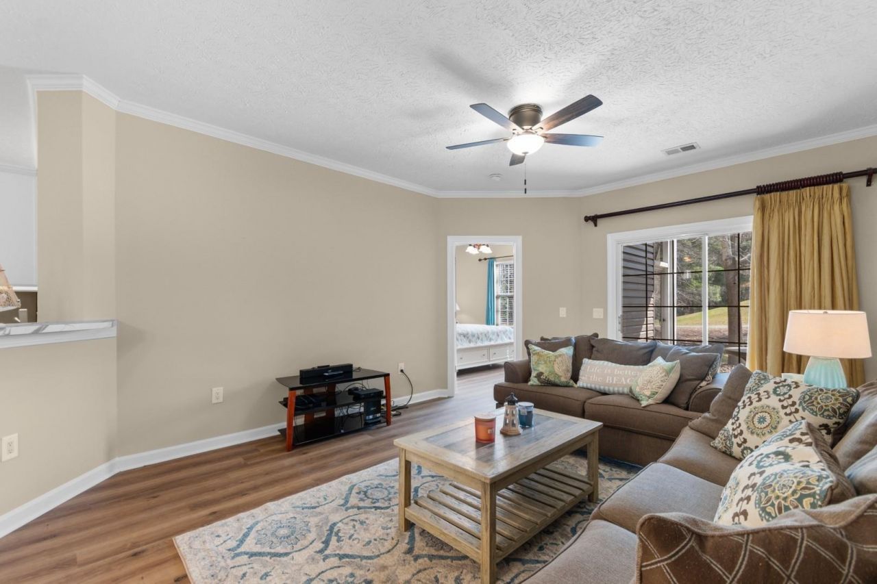 1133 Peace Pipe Pl. Photo 10