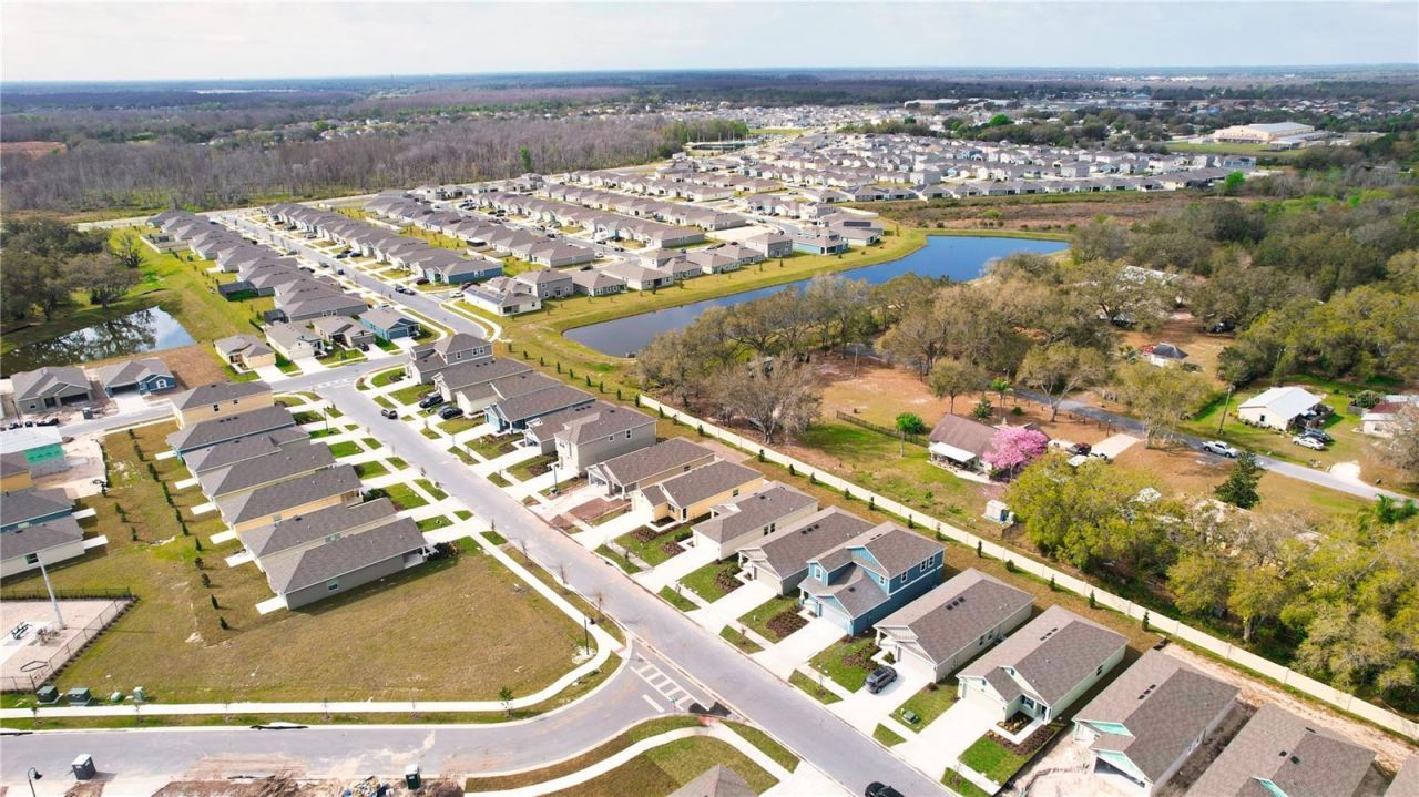 4327 Babbling Brook Way , Kissimmee, FL 34746 Photo