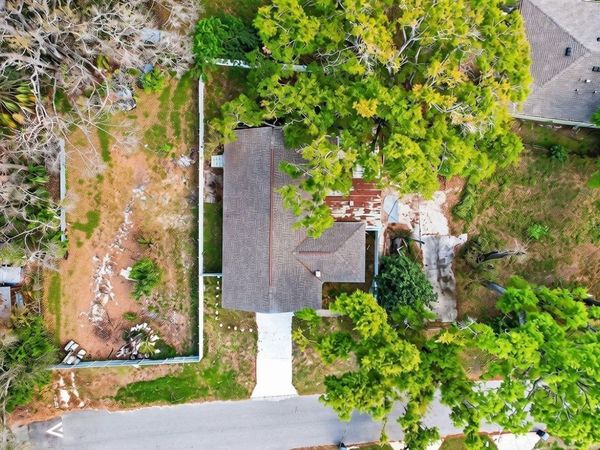 2807 LOCICERO DRIVE, TAMPA, FL 33619