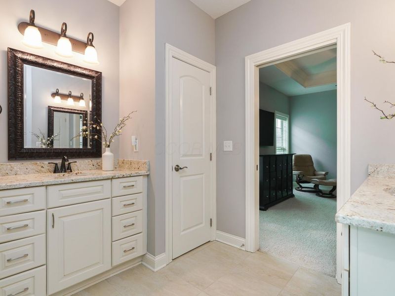 9307 Brolio Villa Drive , Dublin, OH 43016 Photo 22