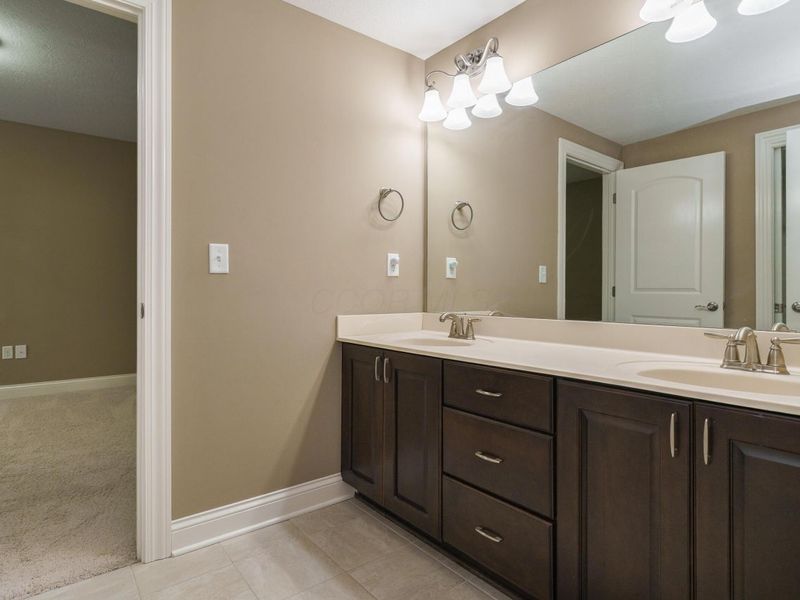 9307 Brolio Villa Drive , Dublin, OH 43016 Photo 36