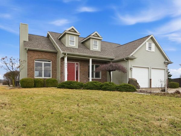 444 Goldenrod Court, Bluffton, IN 46714