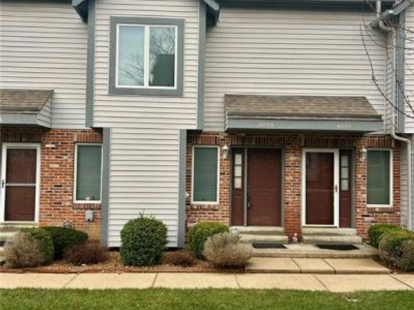 4605 Sherman Park Drive, Unit 13E, St Charles, MO 63303