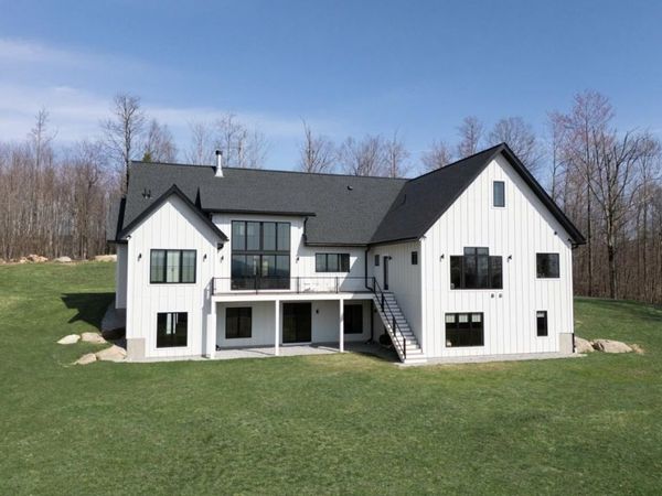 57 Cranberry Meadow Drive, Peterborough, NH 03458