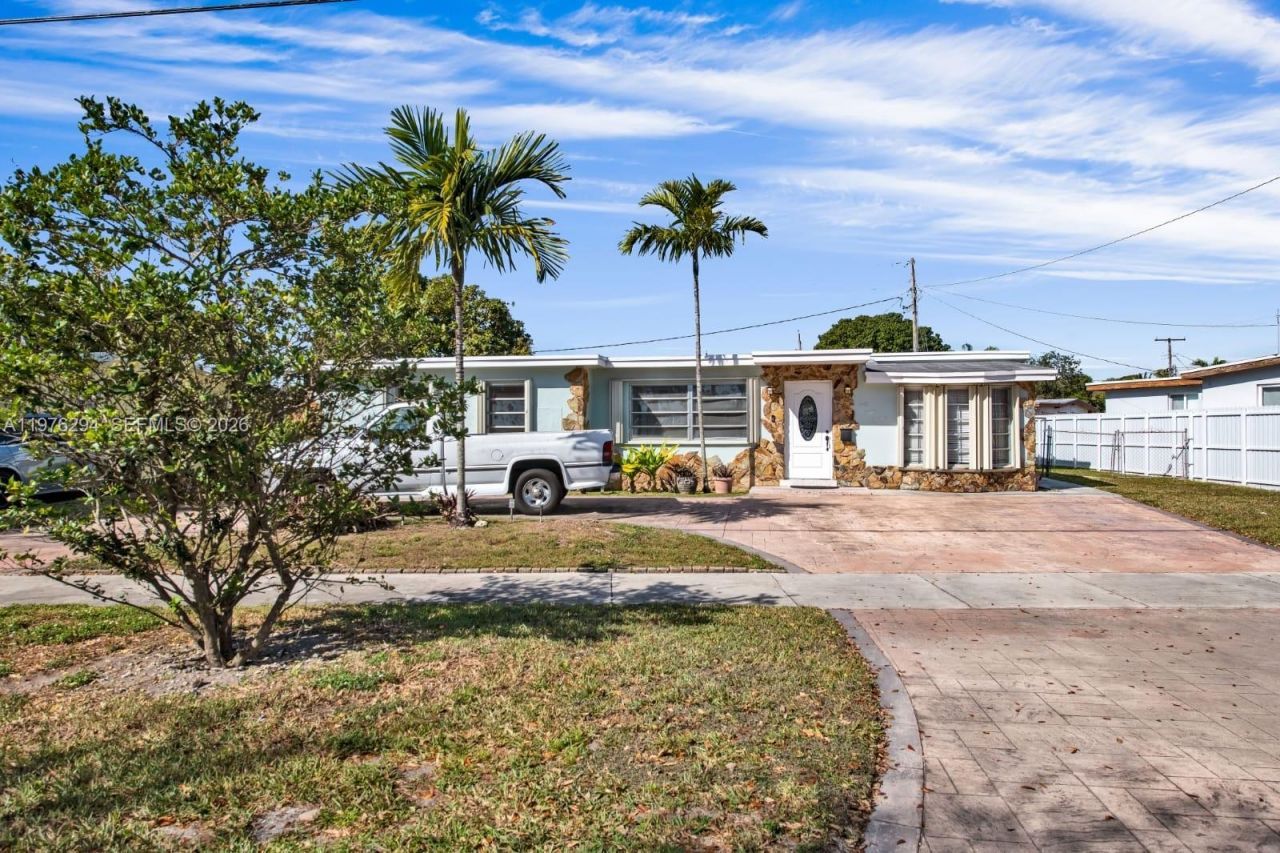 4820 SW 112th Ave, Miami, FL 33165 Photo