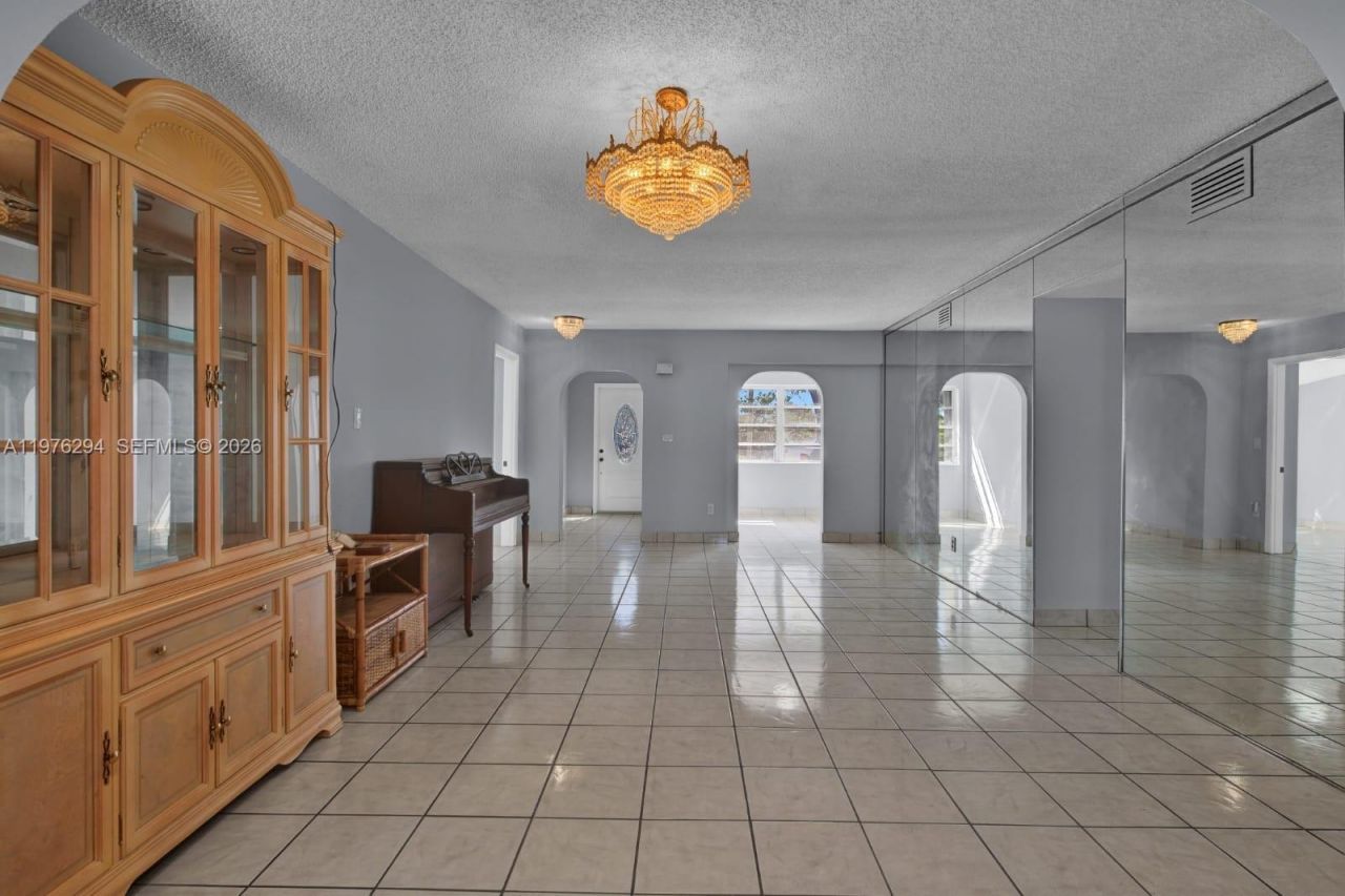 4820 SW 112th Ave, Miami, FL 33165 Photo