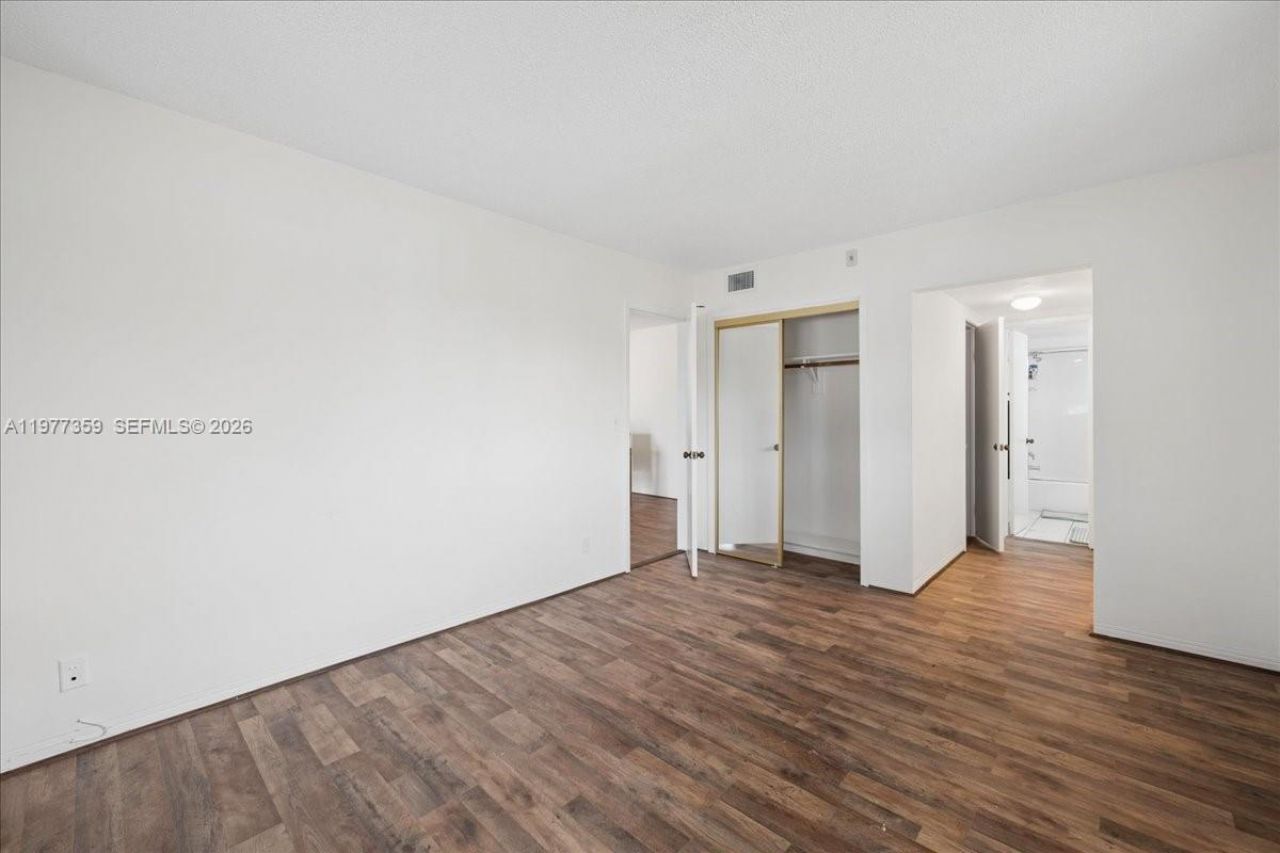 1200 Hillcrest Ct , Unit 315, Hollywood, FL 33021 Photo