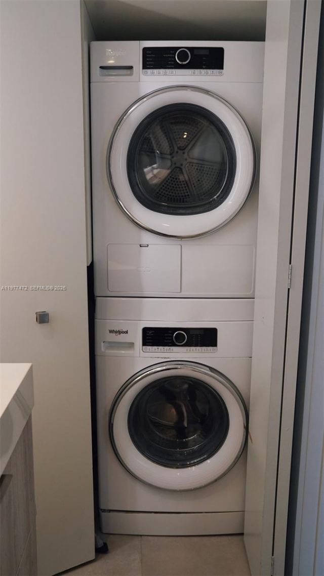 540 Brickell Key Dr , Unit 1711, Miami, FL 33131 Photo