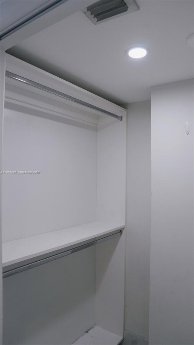 540 Brickell Key Dr , Unit 1711, Miami, FL 33131 Photo