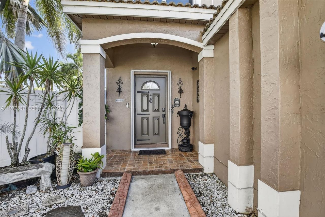 10614 SW 17th Pl , Davie, FL 33324 Photo