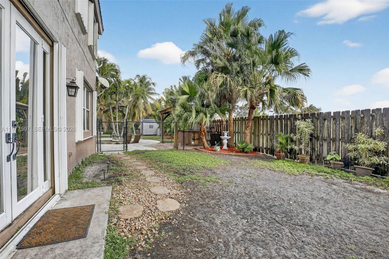 10614 SW 17th Pl , Davie, FL 33324 Photo