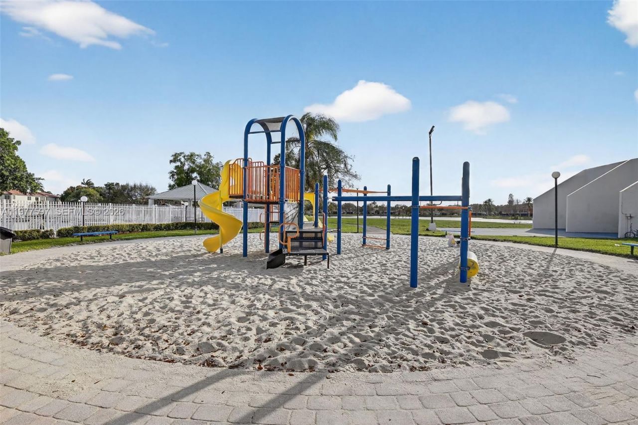 10614 SW 17th Pl , Davie, FL 33324 Photo