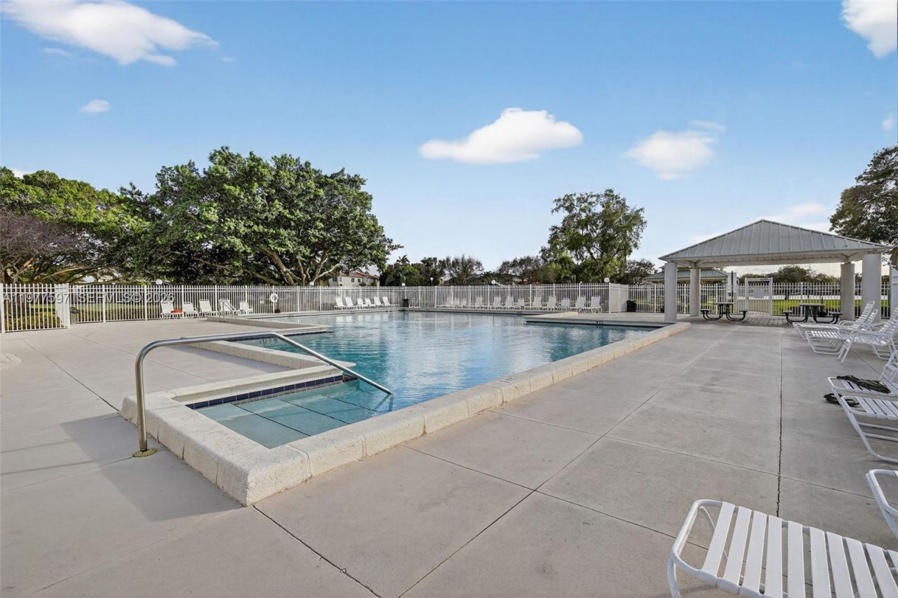 10614 SW 17th Pl , Davie, FL 33324 Photo