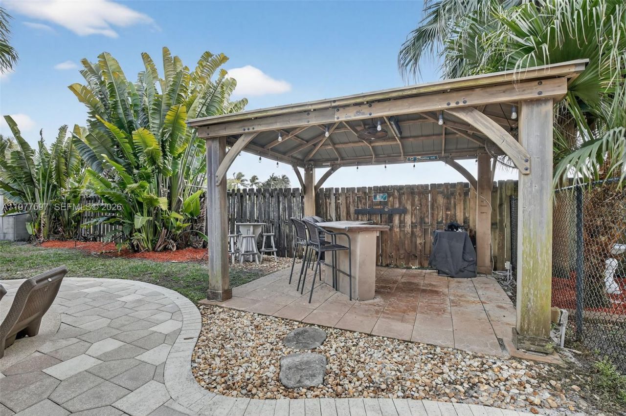 10614 SW 17th Pl , Davie, FL 33324 Photo