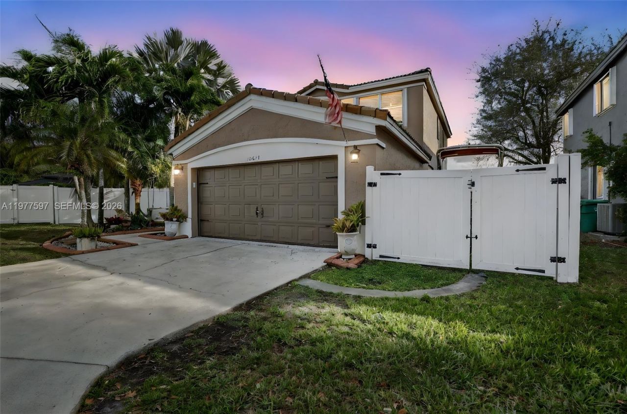 10614 SW 17th Pl , Davie, FL 33324 Photo