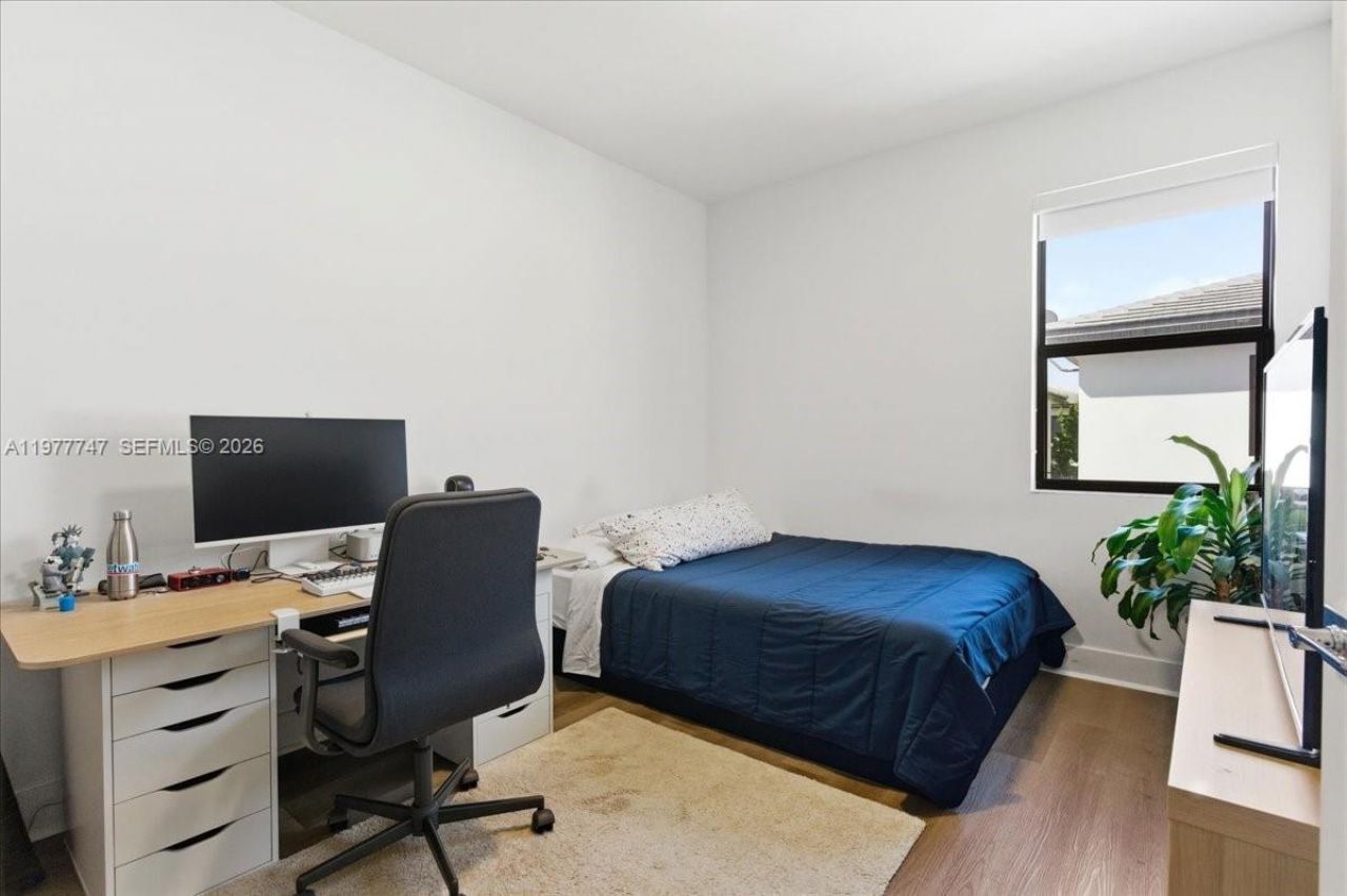 4395 NW 80th Ct , Doral, FL 33166 Photo