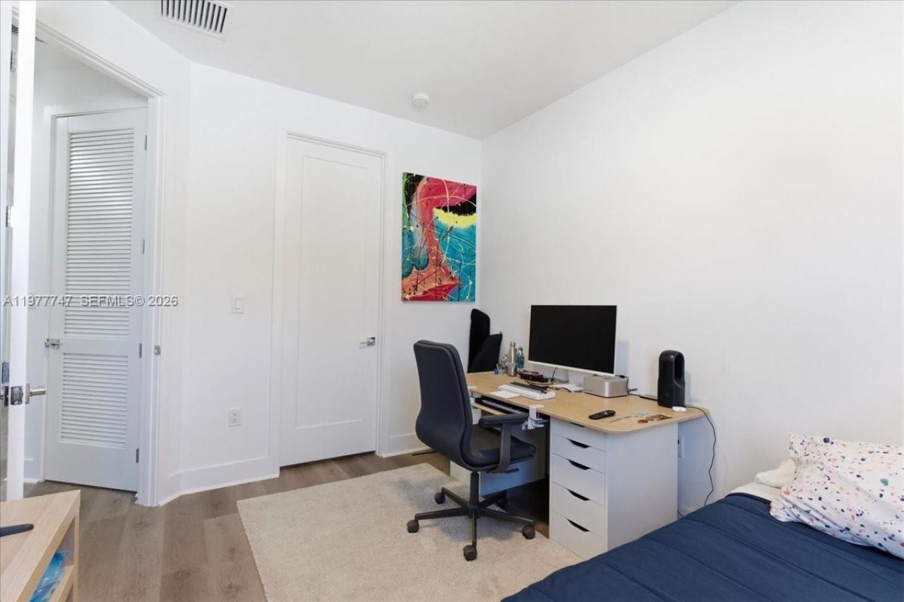 4395 NW 80th Ct , Doral, FL 33166 Photo